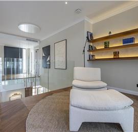 Selection of 5 bedroom seafront villas with pool on Ciovo near Trogir, sleeps 10